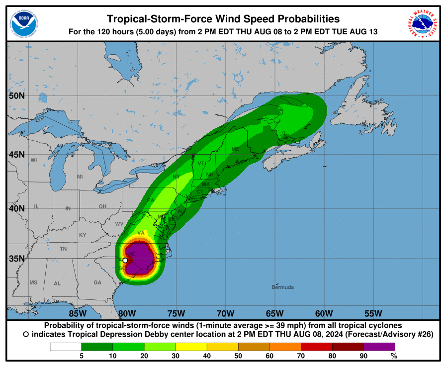 [Image of probabilities of 34-kt winds]